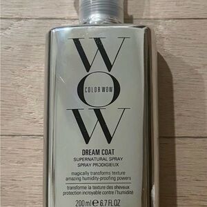 NWT-Color Wow Dream Coat Supernatural Spray - Silver